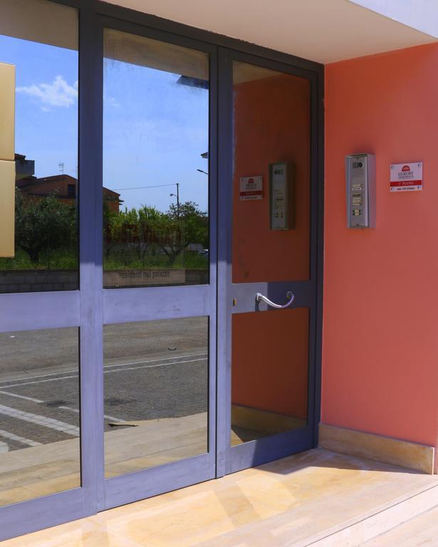 Amira Luxury Apartments Santa Maria Capua Vetere Exterior foto
