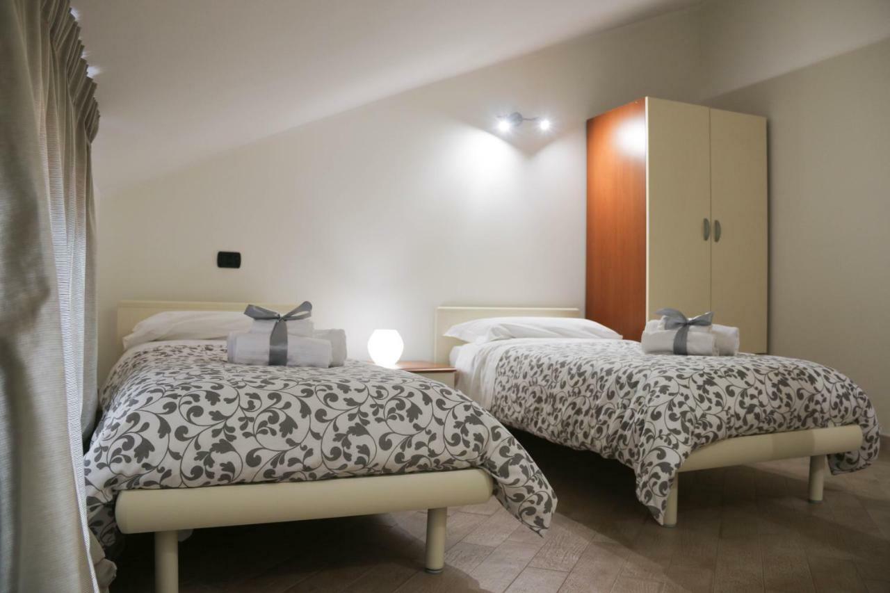 Amira Luxury Apartments Santa Maria Capua Vetere Exterior foto
